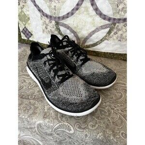 Nike Womens Free RN Flyknit 2018 Oreo Black White 942839-101 Size 9.5